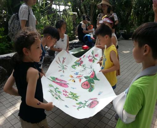 식물 해설사와 함께 하는 식충식물 이야기 &ndash; 2<br />(참여놀이 - 식충식물을 피해 움직이는 곤충의 여정)