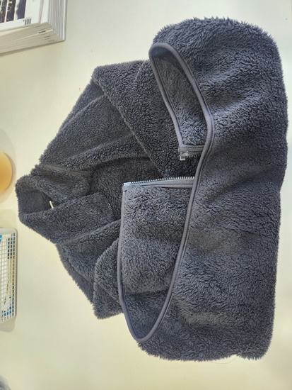 [의류]검정색 양털 후리스