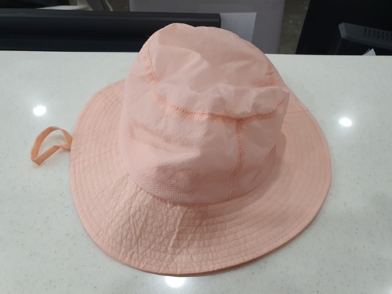 분홍색 모자